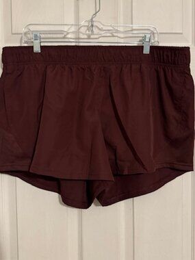NWOT Athletic Works Women's Burgundy Athletic Shorts with Pockets, XL (16-18)